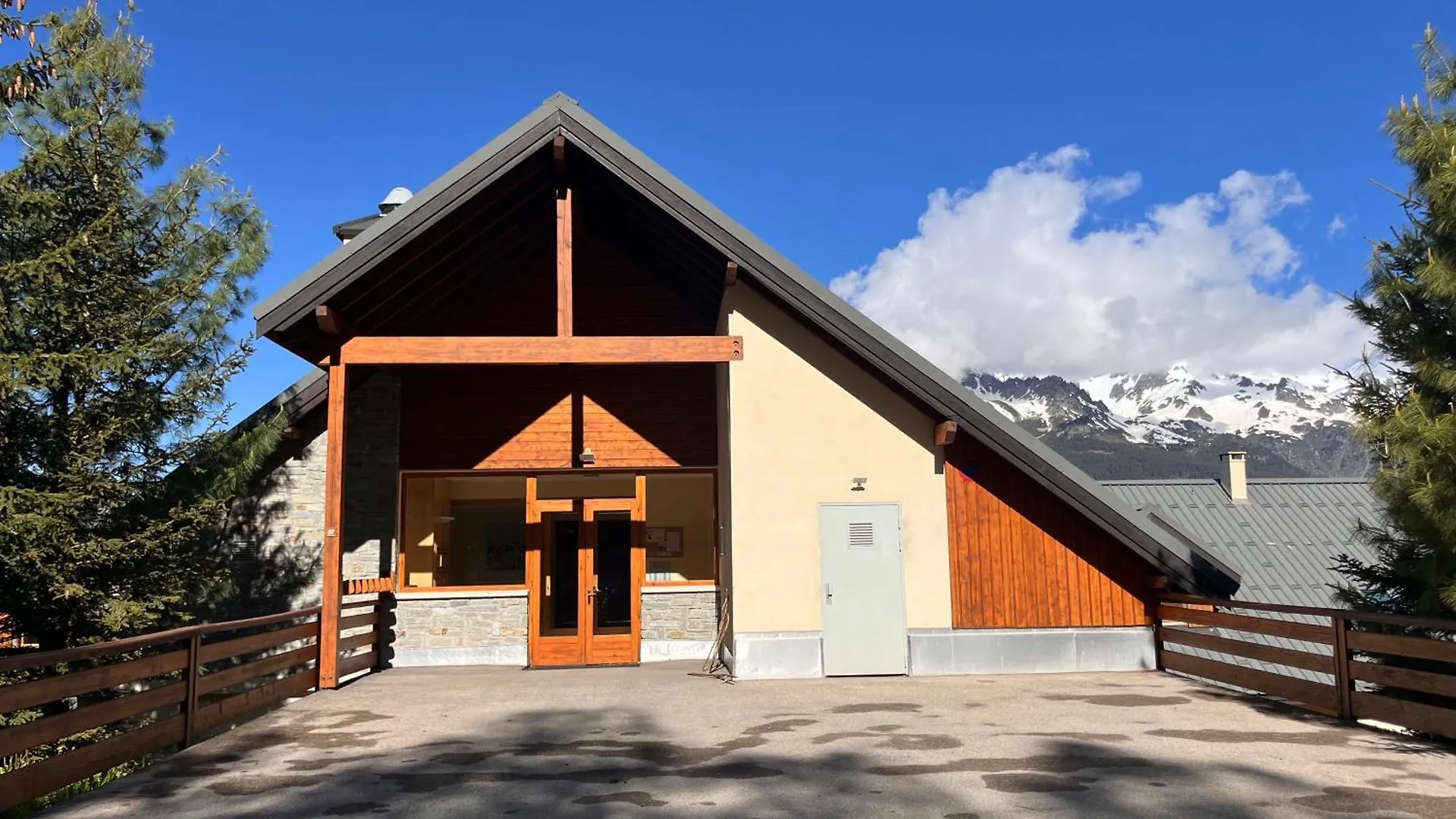 Charming Apartment With Exceptional View, 200 M From Gondola, 1 Bedroom Max 6 Persons Oz France